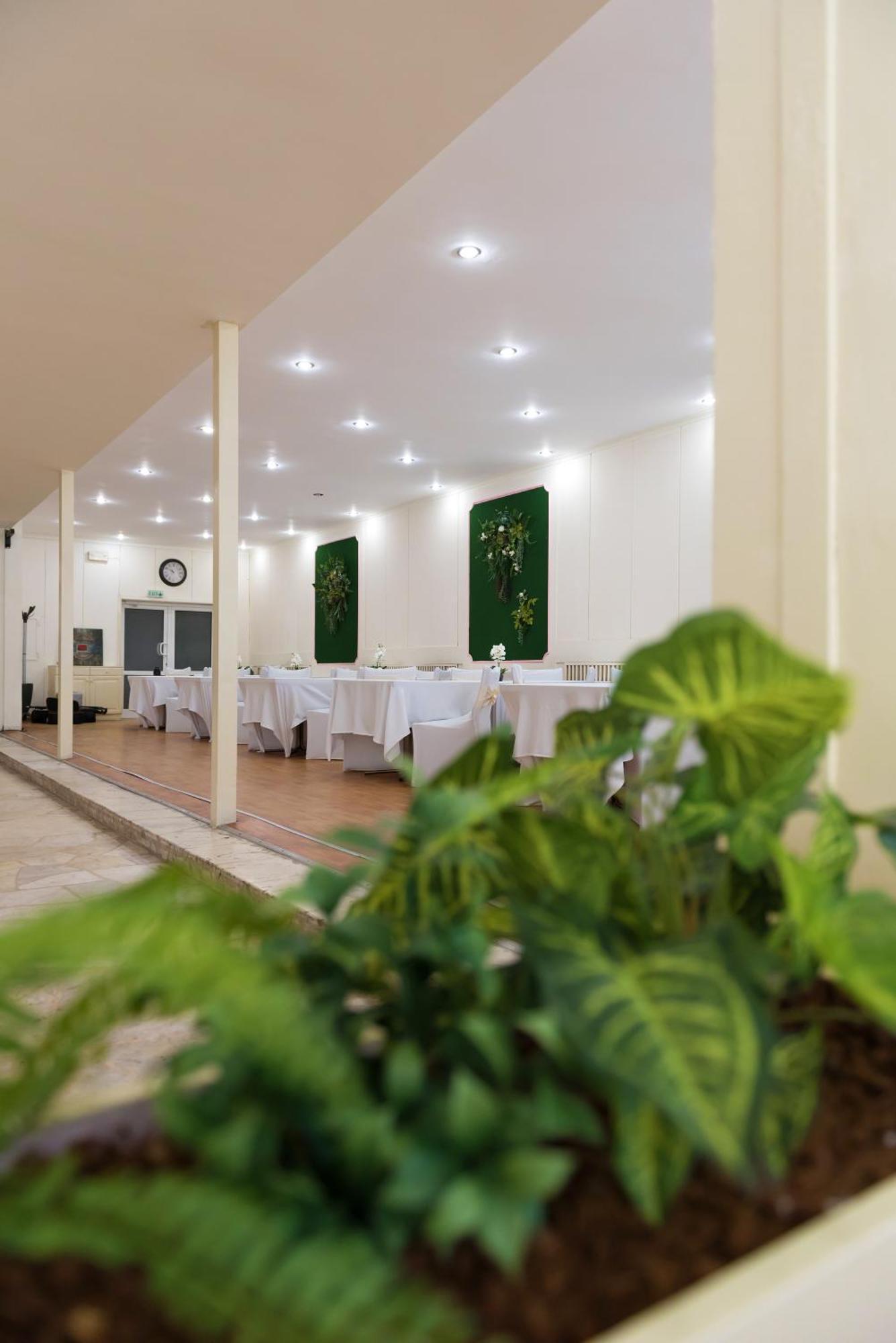 Hotel International Of Scientists Joliot Curie 3*