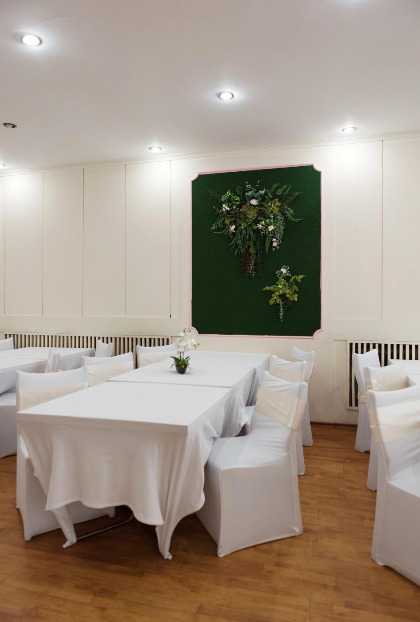 Hotel International Of Scientists Joliot Curie